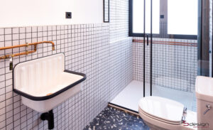 Tipos de Mamparas de Baño: Materiales y Ventajas en la Reforma de Ducha