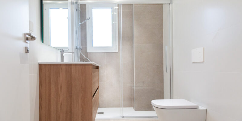 Ventajas de un baño reformado acorde a las tendencias actuales